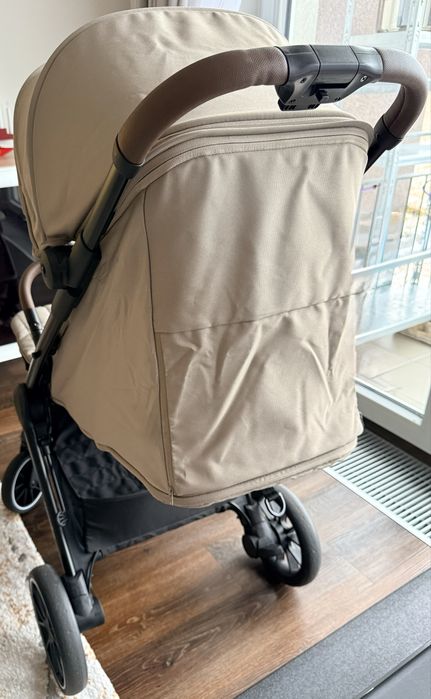 Прогулянковий візок Easywalker Jackey 2 XL — Стан 9/10, Автоскладання