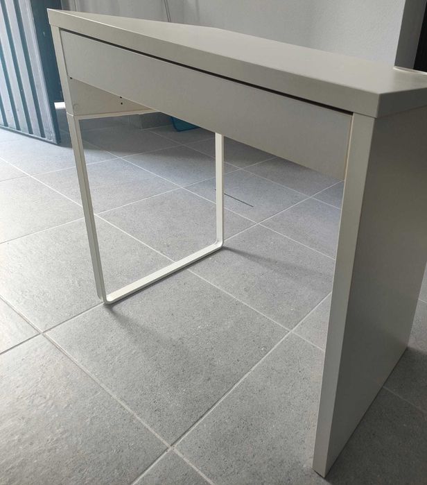 Secretaria c/ gaveta IKEA