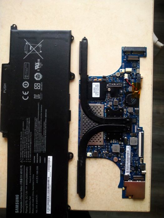 Ноутбук Samsung np900x