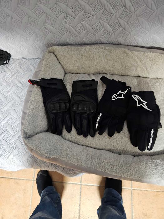 Luvas de moto impecaveis