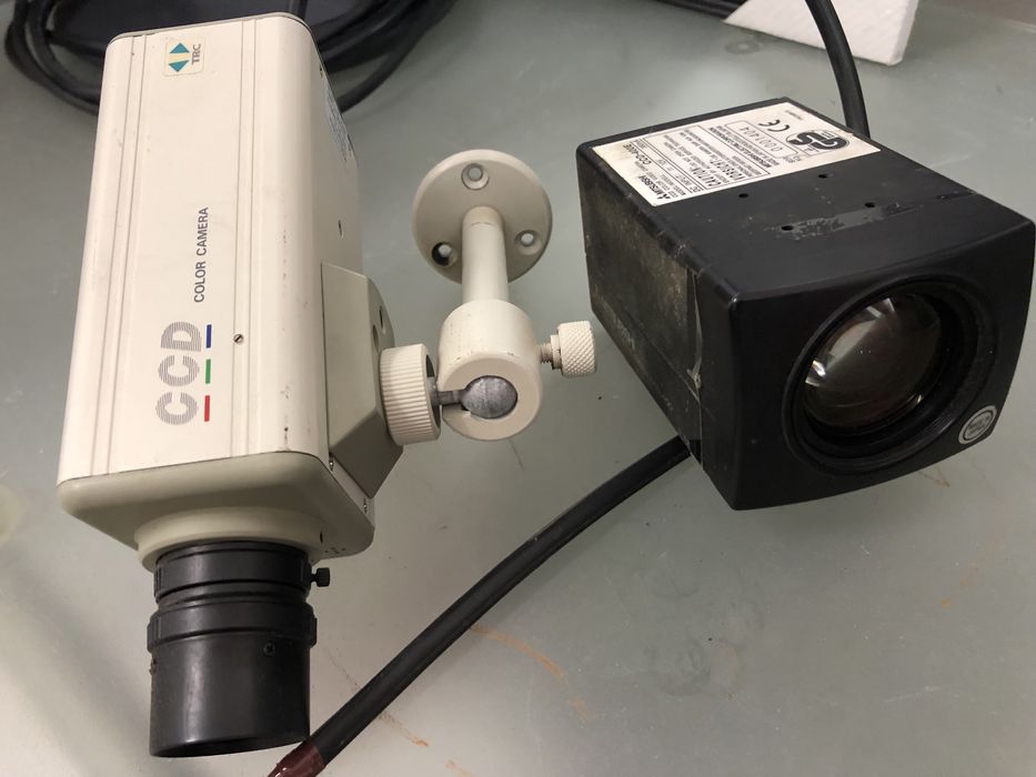 Camera de video fotografico e  de video vigilancia