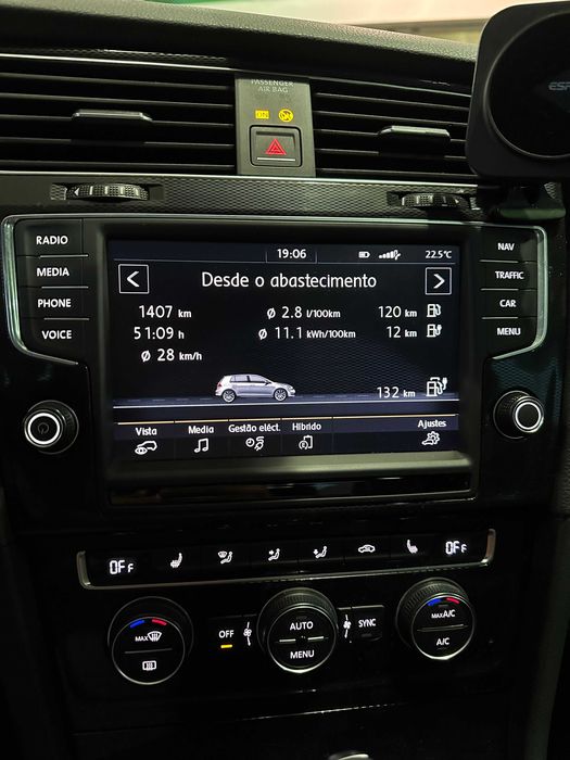 Volkswagen Golf GTE Plug-in Hybrid | DSG | Teto Panorâmico | Couro | LED | Câmara | Revisões VW