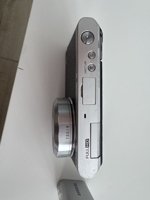 Samsung NX mini stan dobry