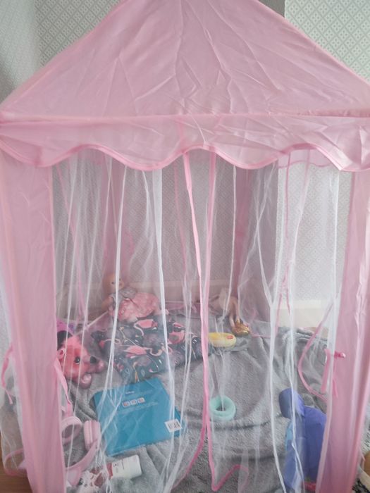 Таємна  палатка для дівчат