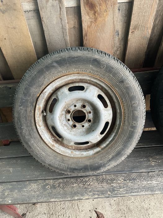 Продам колесо Р13 (ваз)