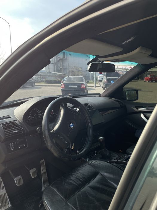 Продаю BMW X5 E53 3.0