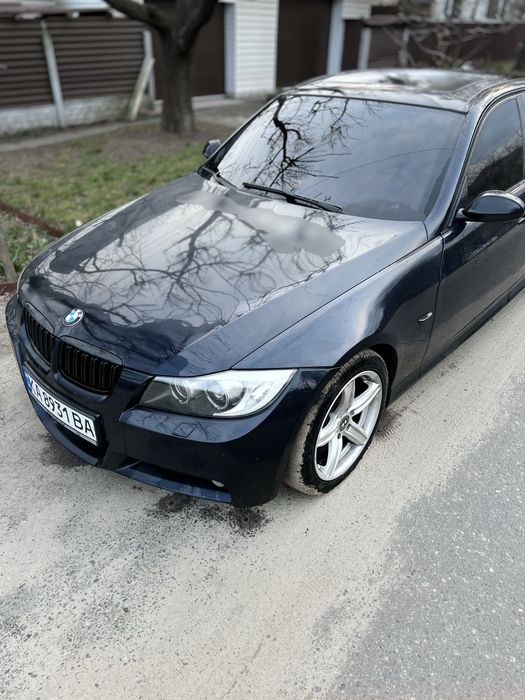 Продам BMW e90