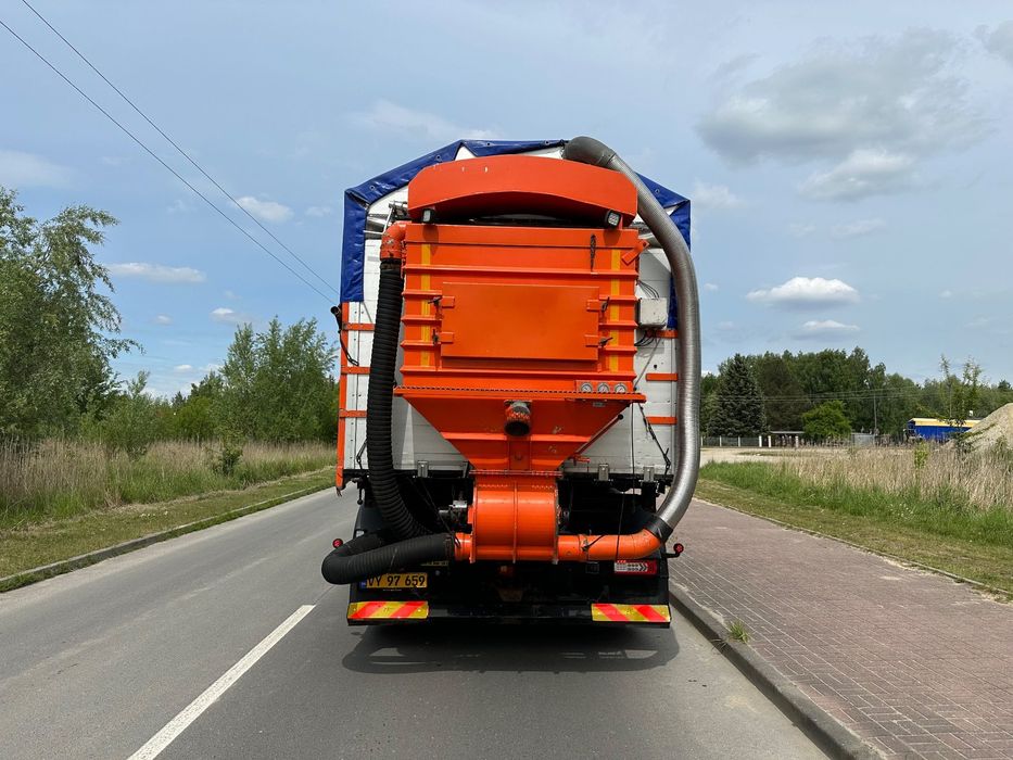 Volvo FH 500 8X2 WYWROTKA DO ZBOZA Z POMPA SAMOZALADOWCZA