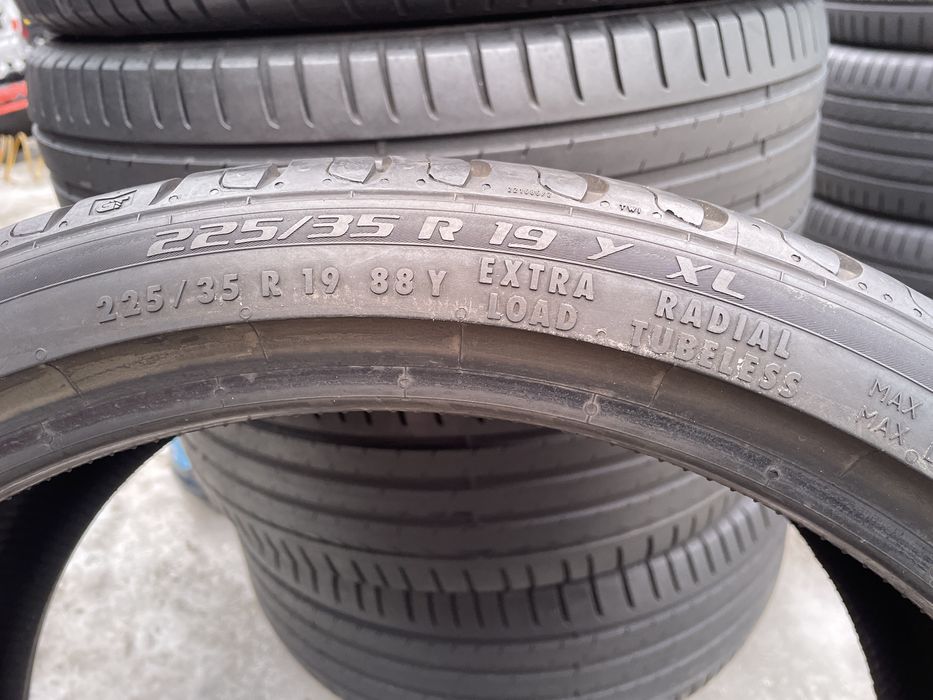 Шини літні 225/35 r19 General стан нових