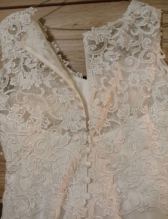 Suknia ślubna biała