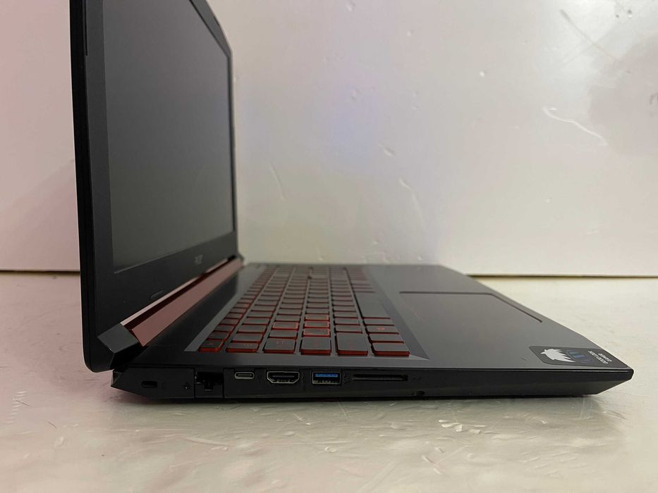 Игровой Acer NITRO 5 / Core 7300HQ/ 16 RAM/ Видео GTX (4 ГБ)  ГАРАНТИЯ
