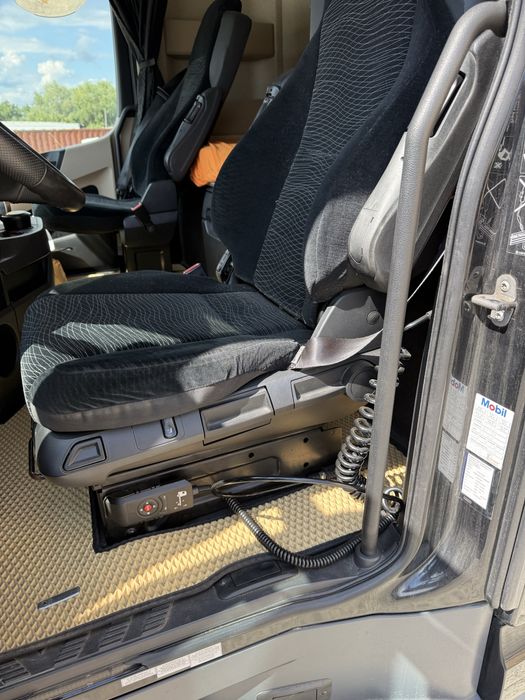 Розборка  Mercedes Actros  Актрос MP4 1845 кабіна капот , шрот