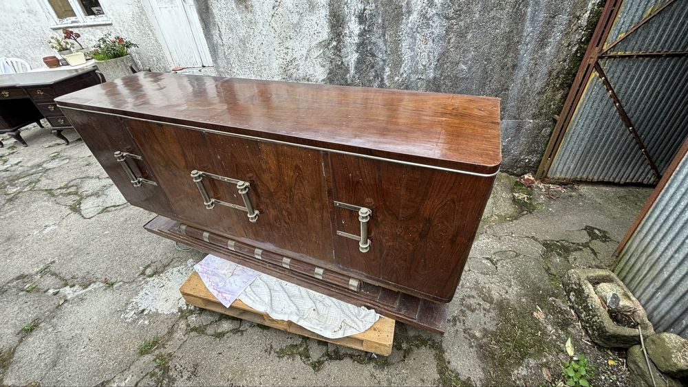 Aparador em madeira art deco