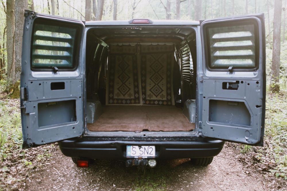 Dodge Ram Van Cargo 3.9 V6