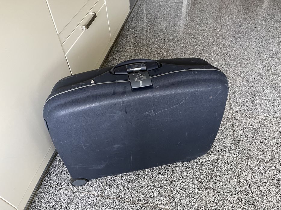 Mala viagem de porao American Tourister