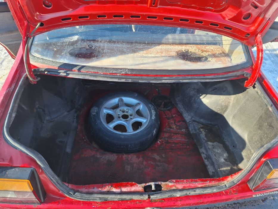 джетта 1.3 бензин