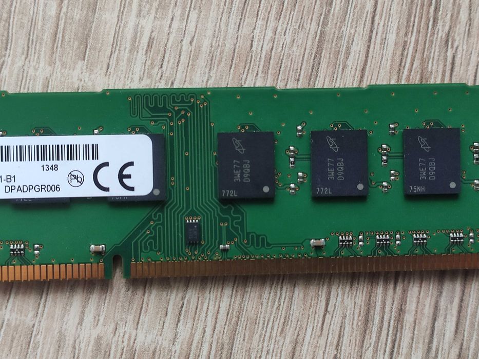 Pamięć RAM Micron MT16JTF1G64AZ-1G6E1 DDR3 8GB PC3-12800U 1600MHz