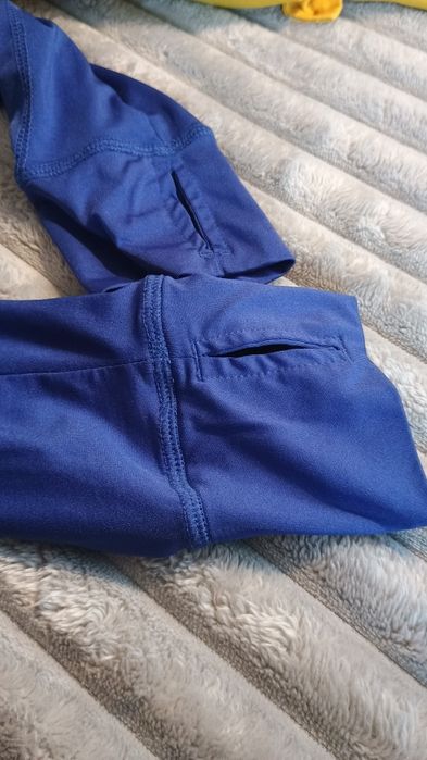 Bluza sportowa z kapturem