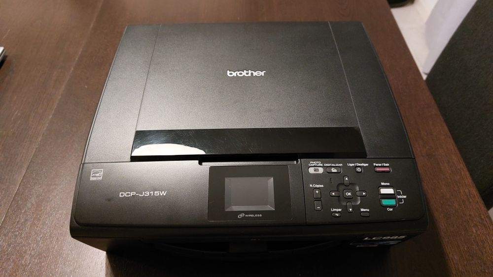 Impressora Brother DCP-J315W (com avaria)