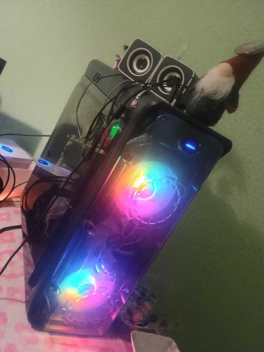 продаю б/у компьютер