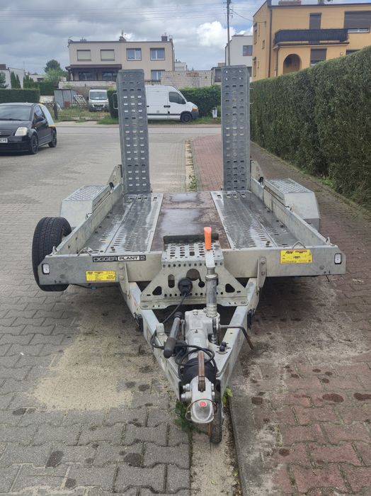 Laweta do przewozu minikoparek Brian James Trailers 3500 DMC