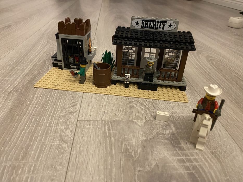 Lego system western 6755 - Sheriff's Lock-Up