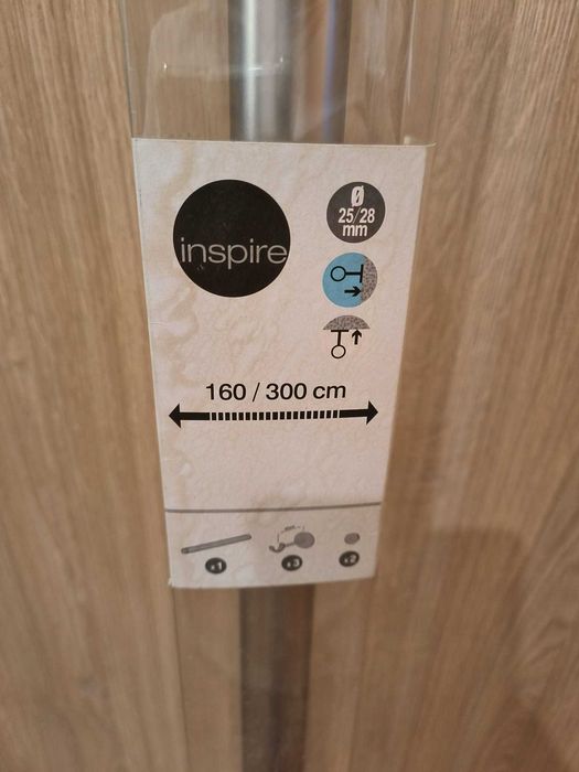 Varões novos em inox extensíveis