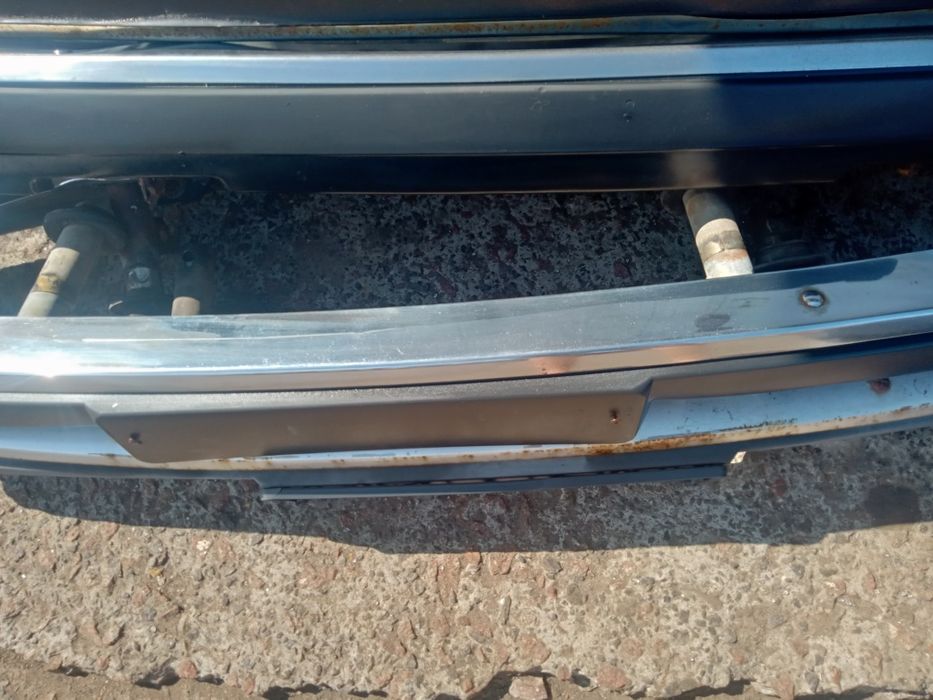 Бампер передний,задний на ВАЗ 2104,2107,2105