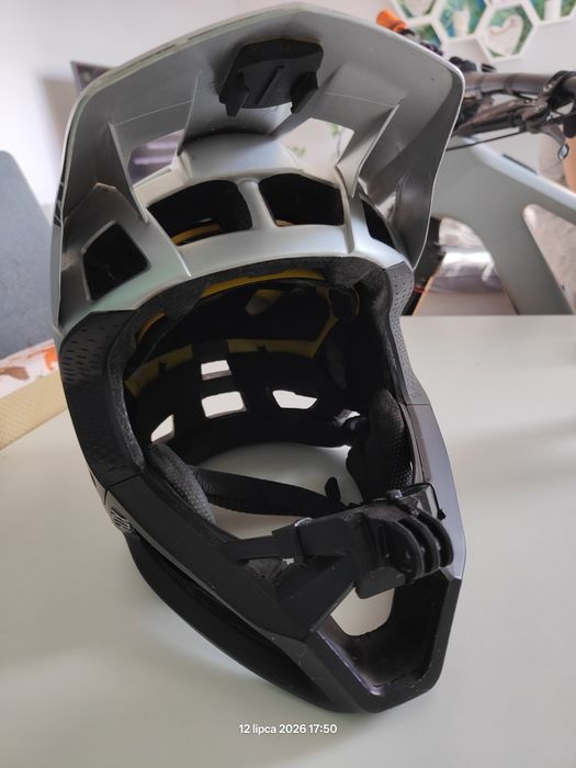Kask Fox Proframe (M 56-58cm)