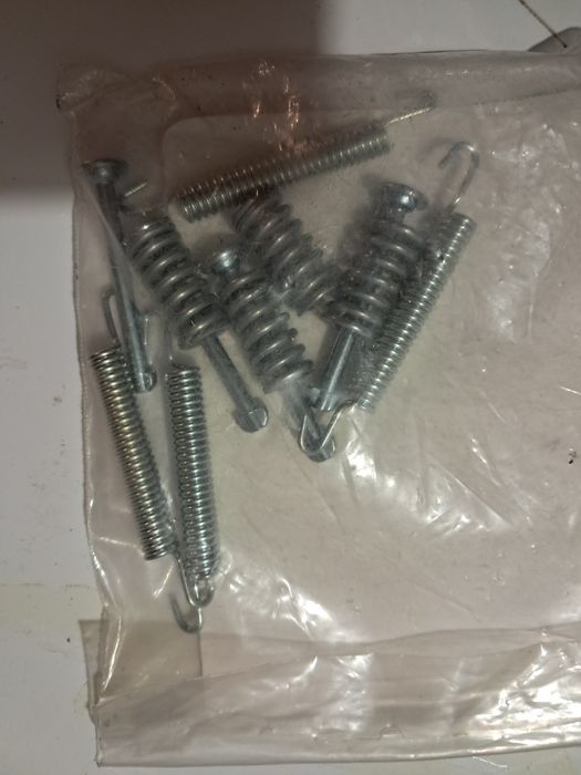 Продам запчастини на опель вектра А