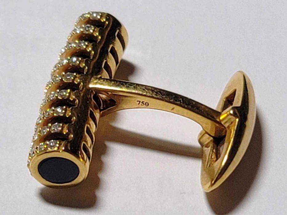 Запонки Harry Winston exclusive.