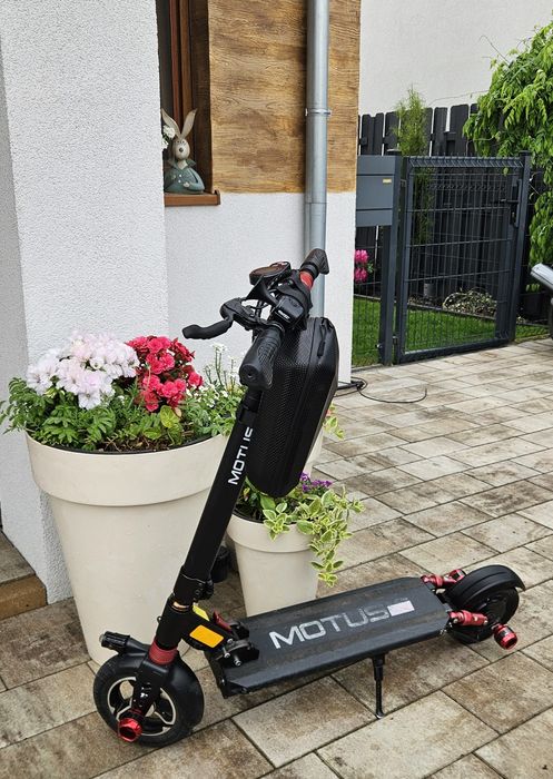Hulajnoga elektryczna Motus