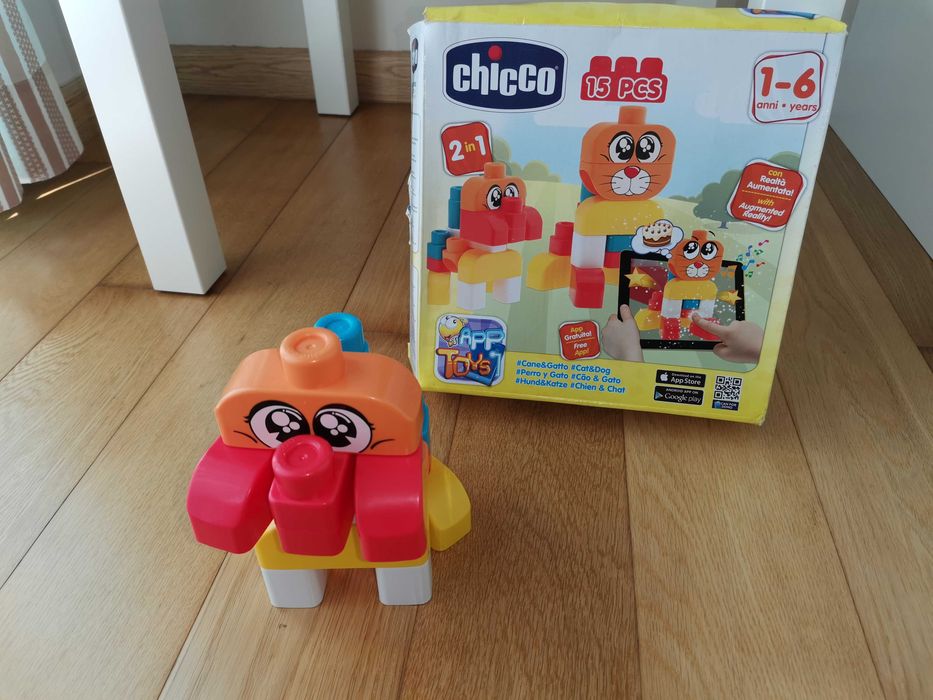 Jogo Stacking Tower, Lego Chicco 2 em 1 e Happy dinosaurs