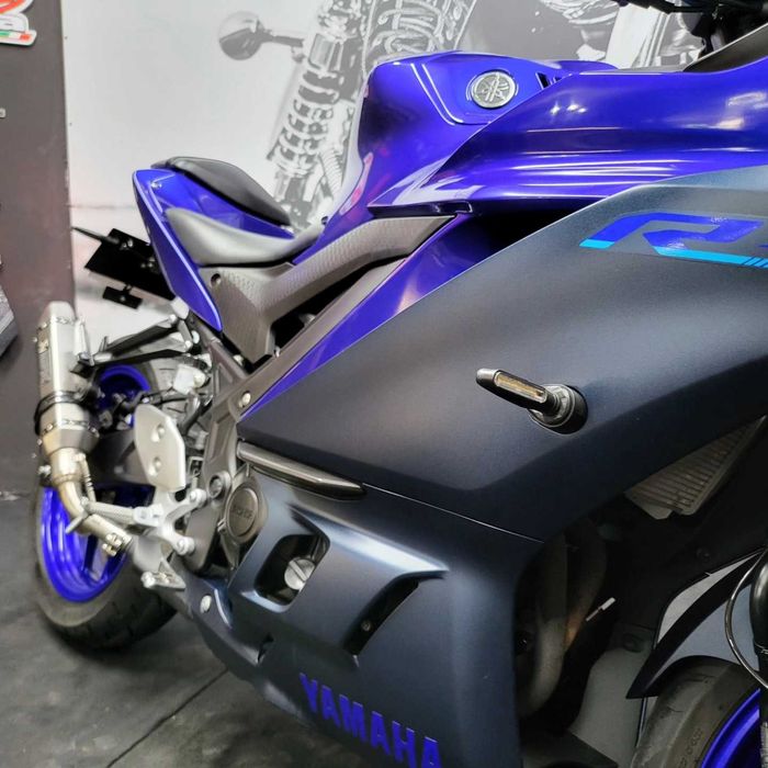 Yamaha YZF -R3 / 2024