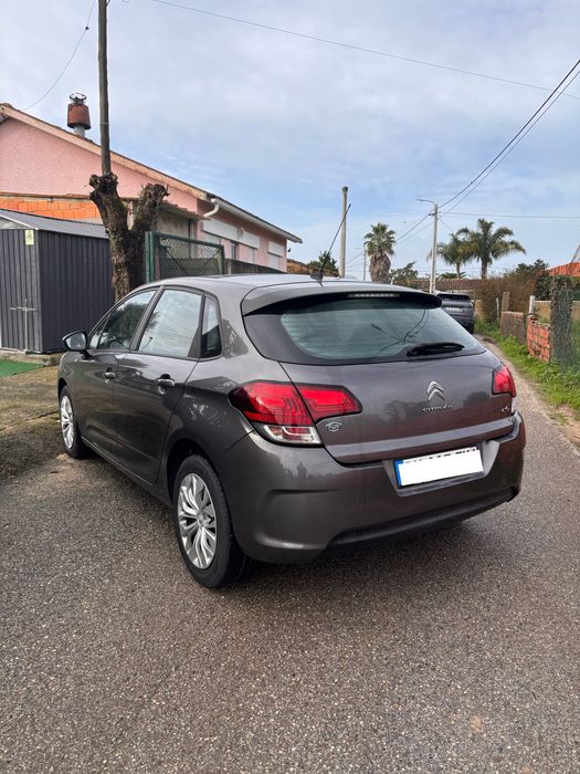 Citroen C4 completo