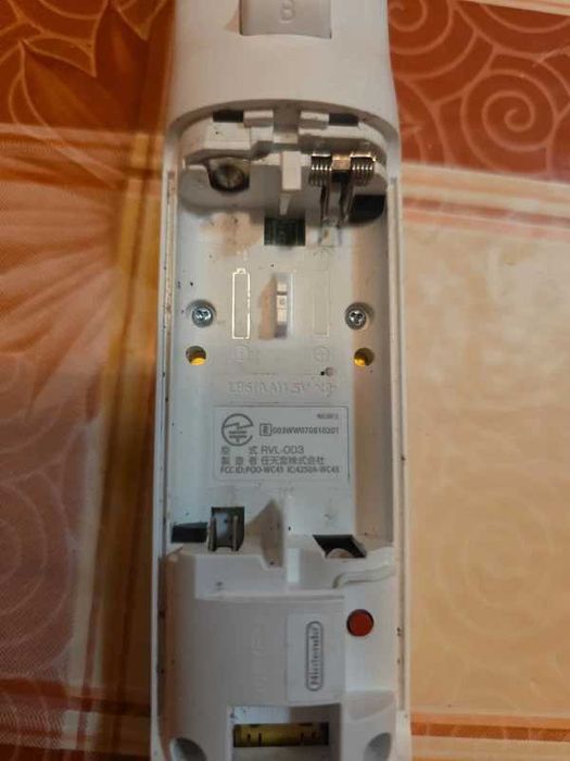 Comando Wii original branco com placa preta
