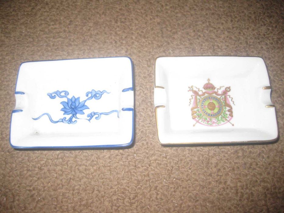 2 Lindos Cinzeiros da Oficina Real/Novos!