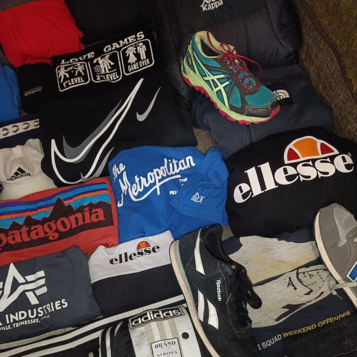 До вашої уваги секретні бокси з брендовим одягом та взуттям.