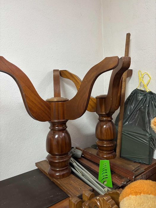 Conjunto mesa jantar + 6 cadeiras estilo clássico