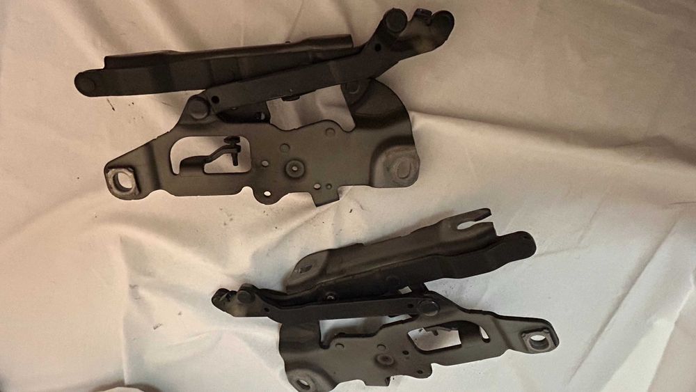 dobradiça capot 530d , F11