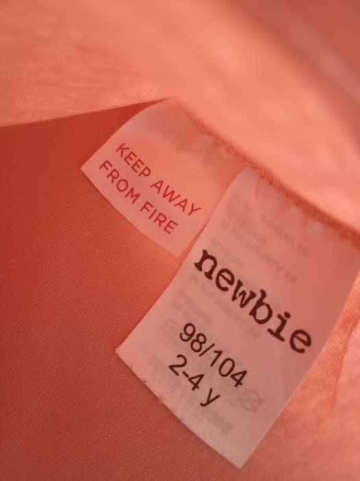 NEWBIE zestaw bluzeczka i legginsy rozmiar 98-104