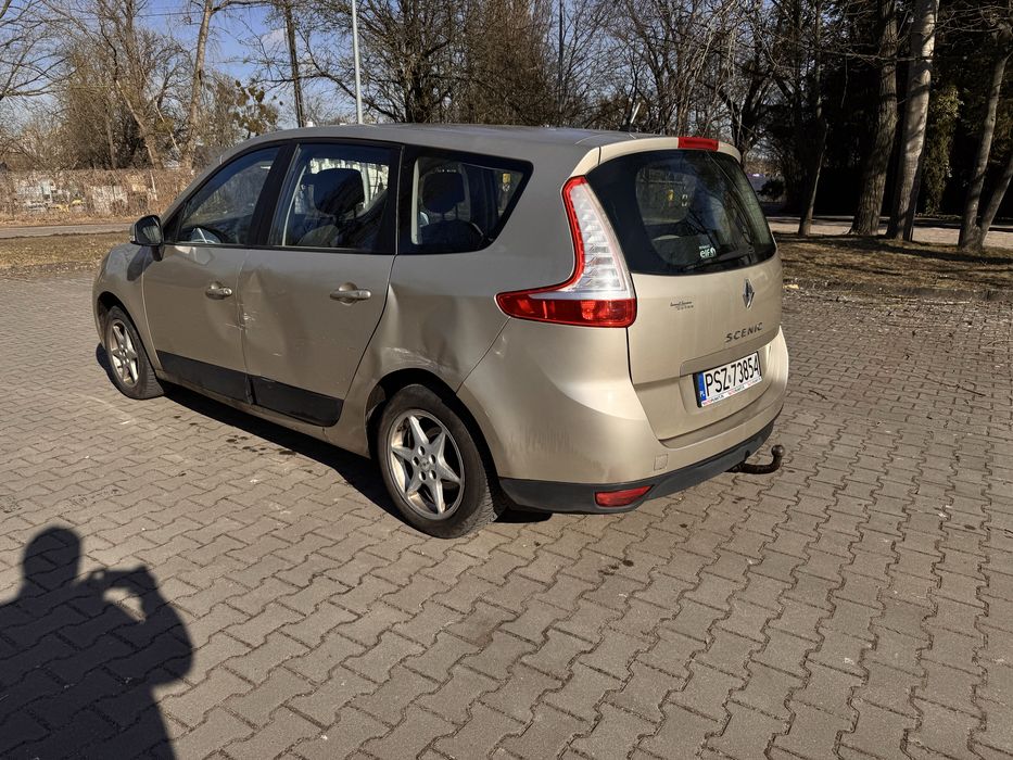 Renault Grand Scenic 1.9 dCI 7 osobowy