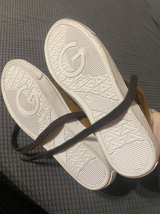 Buty jesienne guess, zimowe z futerkiem 37 23,5 wkładka