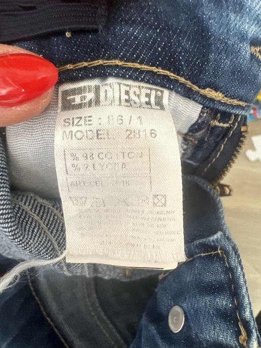 Spodnie DIESEL rozmiar 98