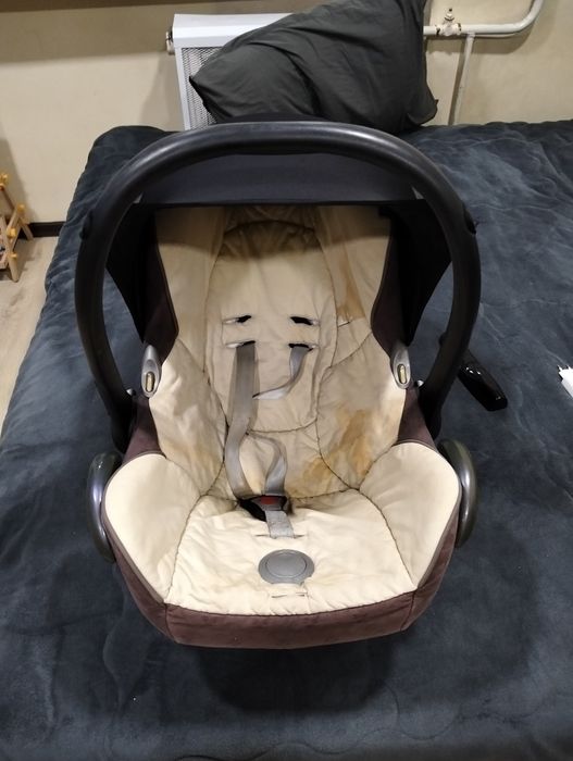 Автокрісло для немовлят Maxi Cosi