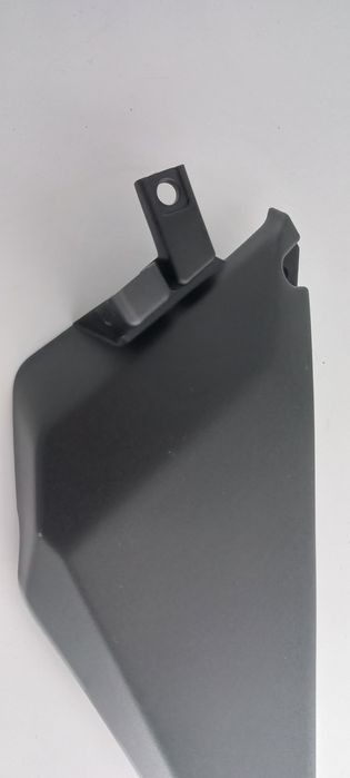 Kawasaki z650 wypełnienie bok L P