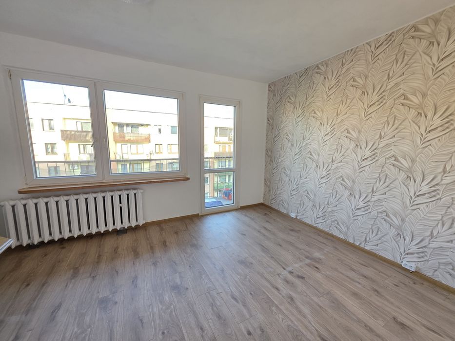 Sprzedam kawalerkę 23 m² z balkonem i piwnicą – Lędziny, ul. Pokoju, bez pośredników. Lub wynajmę, na wynajem