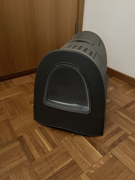 Caixa de areia cinza