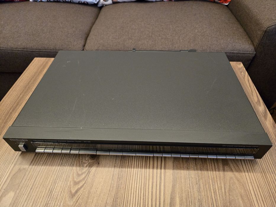 Technics ST-S6 radio
