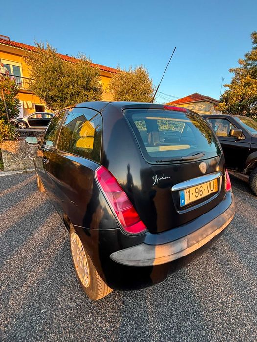Lancia Ypsilon 1.2 Gasolina | Dezembro de 2003 | 147.744 km